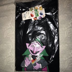 Uniqlo Kaws Sesame Street Count Von Count